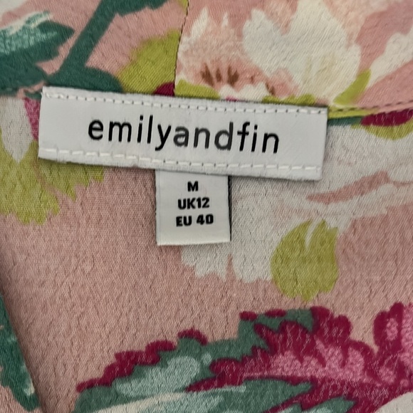 Emily and Fin Tropical Blouse Size 8 - Picture 3 of 6